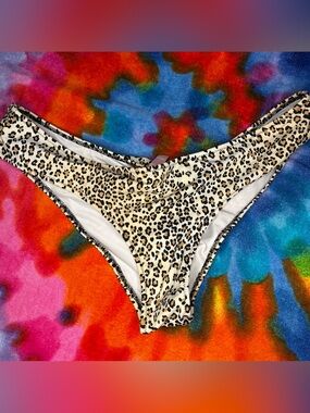 VS bottoms